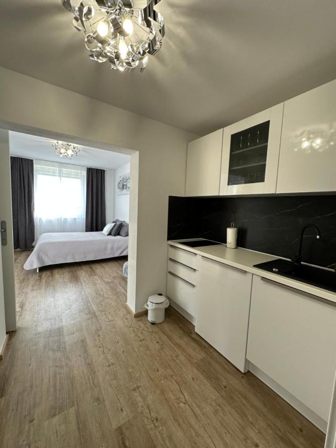 Apartmaji Meli Pu Izola Eksteriør bilde