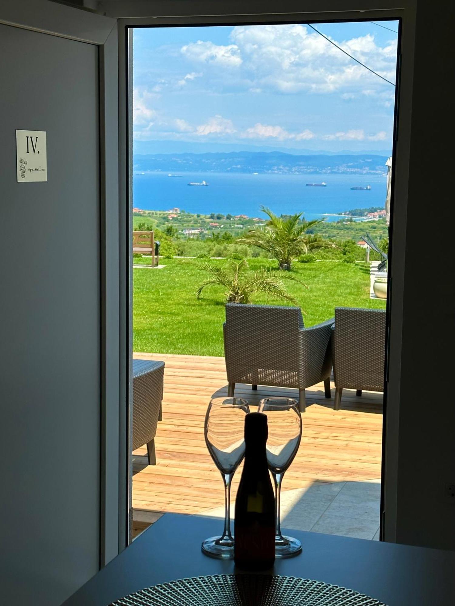 Apartmaji Meli Pu Izola Eksteriør bilde